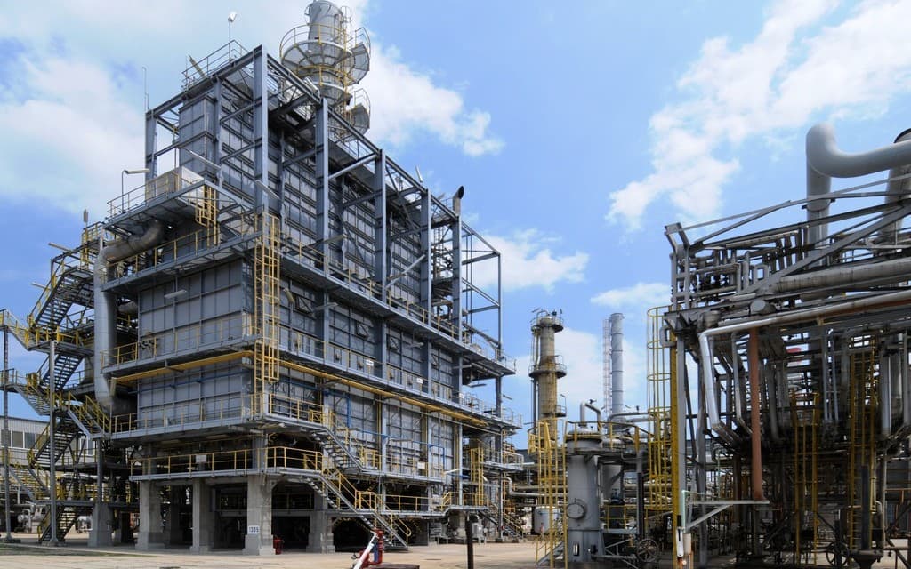 Taxing the last drops of oil